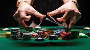 Người chơi Việt Nam trải nghiệm game slot link fb88 trên điện thoại tại nhà